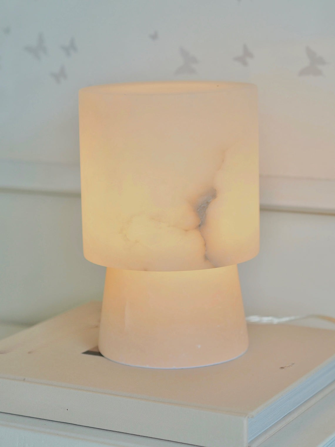 Annalise Alabaster Table Lamp